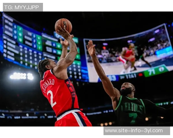 快船半场落后绿军8分小卡表现平平科林斯和怀特联手发力助球队争胜